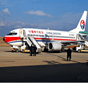 右旗巴丹吉林航空邮寄航空快运业稳步发展的原因是什么？